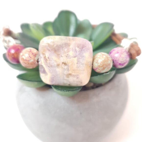 Handcrafted Jaspurite Stone and Leather Bracelet - Picture 2 of 5